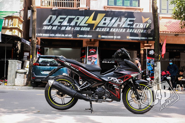 Cửa hàng dán xe Vision đẹp, uy tín ở Hà Nội Decal4bike