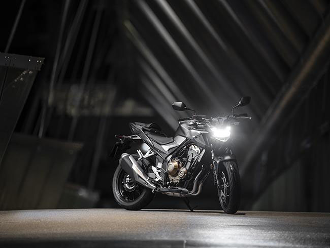 Honda CB500F 2021 khỏe khoắn cá tính