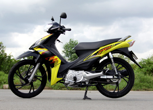 Xe mô tô Suzuki Axelo 125 sẵn sàng chinh phục mọi cuộc chơi.