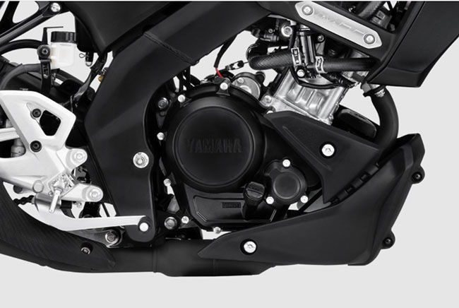 Hình ảnh khối động cơ với công suất vượt trội của Yamaha MT-15 2021.